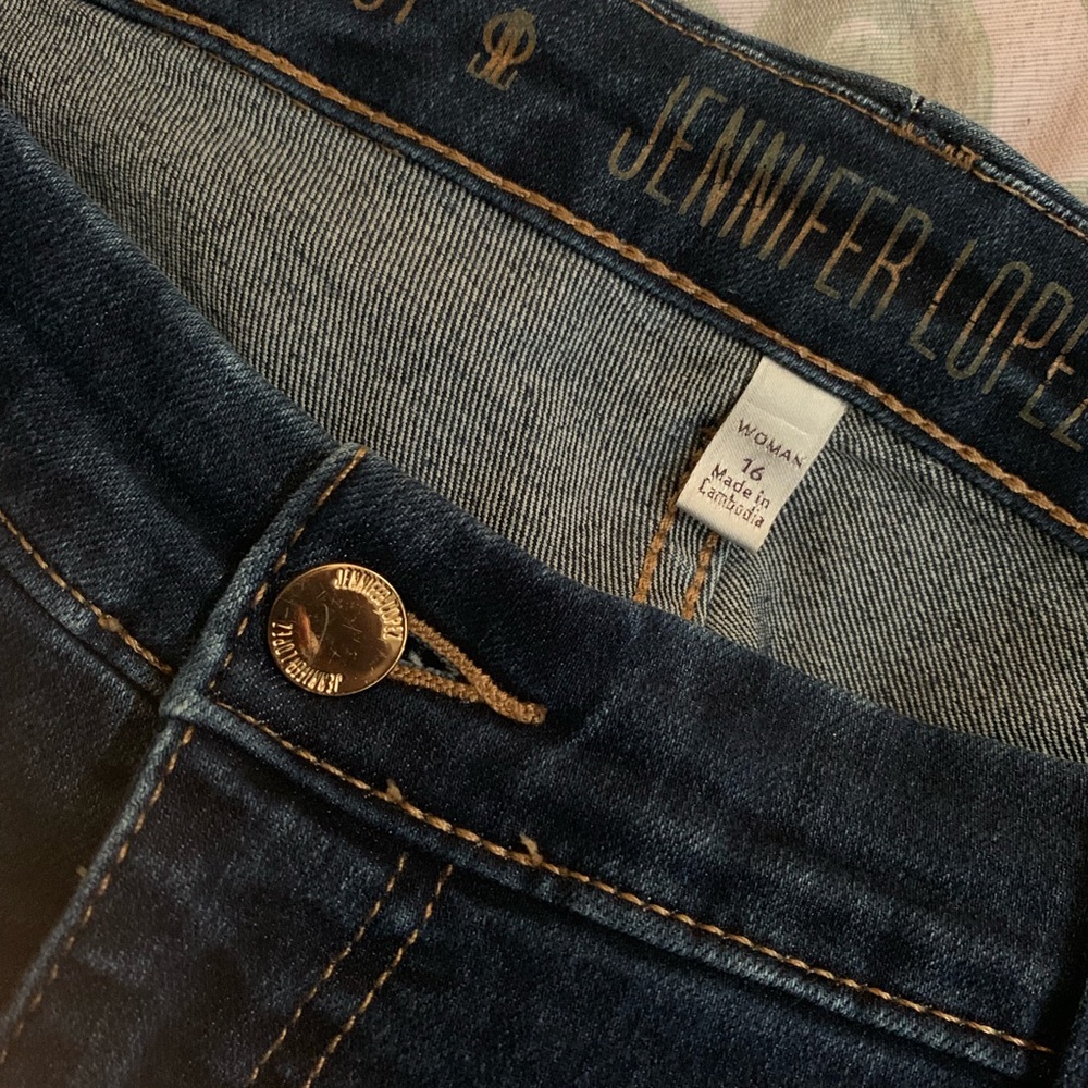 Jennifer Lopez jeans size 16 highwaist bootcut